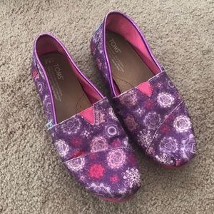 Pink & Purple TOMS